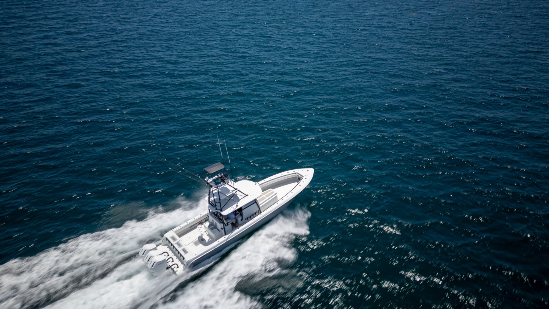 Yacht Photo 43